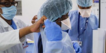 NY hospitals, schools fear staff shortage from vaccine rules