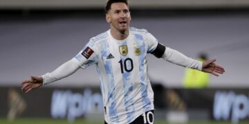 Messi breaks Pele record as Argentina routs Bolivia
