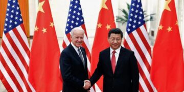 Biden, Xi discuss avoiding conflict in call