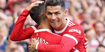 Ronaldo double sinks Newcastle, Arsenal wins