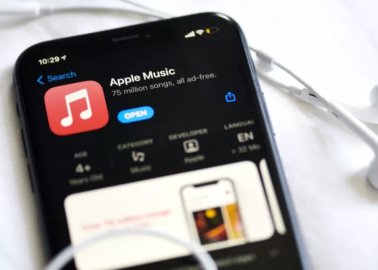 Apple announced it is buying classical music streaming service Primephonic and will launch an app dedicated to the genre.