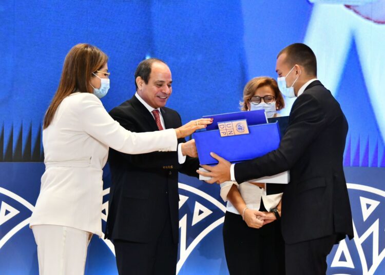 UPDATE 4: Sisi attends debate on 2021 human development report 2 - Egyptian Gazette UPDATE 4: Sisi attends debate on 2021 human development report 1 - Egyptian Gazette