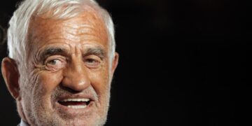 Actor Jean-Paul Belmondo, star of ‘Breathless,’ dies at 88 1 - Egyptian Gazette Actor Jean-Paul Belmondo, star of ‘Breathless,’ dies at 88