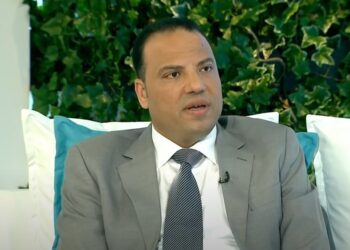 An Egyptian writer joins the change makers with “Crossing the Future.. Expo 2020″