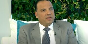 An Egyptian writer joins the change makers with “Crossing the Future.. Expo 2020″