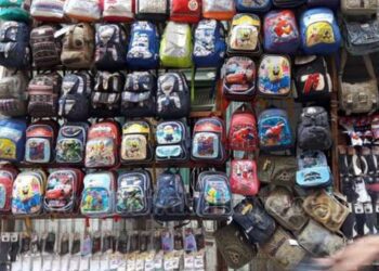 Luring street traders to formal economy