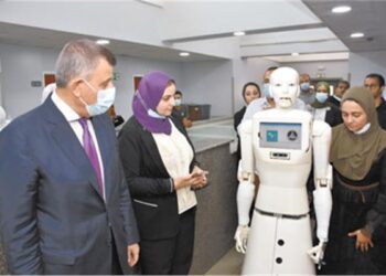 Ain Shams Uni develops 1st robot nurse