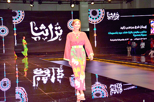 Batik-ing with ancient Egyptian spirit 2 - Egyptian Gazette Batik-ing with ancient Egyptian spirit 1 - Egyptian Gazette