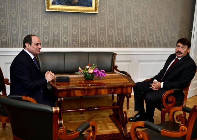 Sisi (L) During a meeting with Hungarian President János Áder in Budapest,