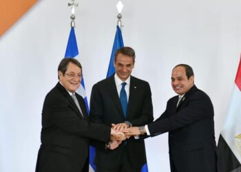 Update: Sisi lauds progress in tripartite co-operation mechanism with Cyprus, Greece