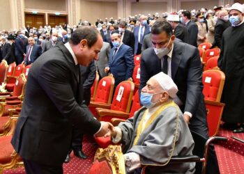 Sisi greets Dr Omar Hashim