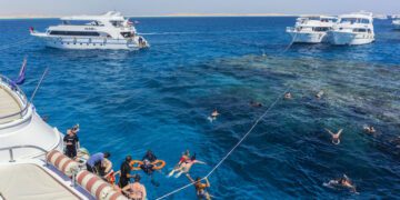 Russian tourists flock back to Egypt’s Red Sea