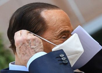 Italy’s Berlusconi says early elections would be ‘irresponsible’