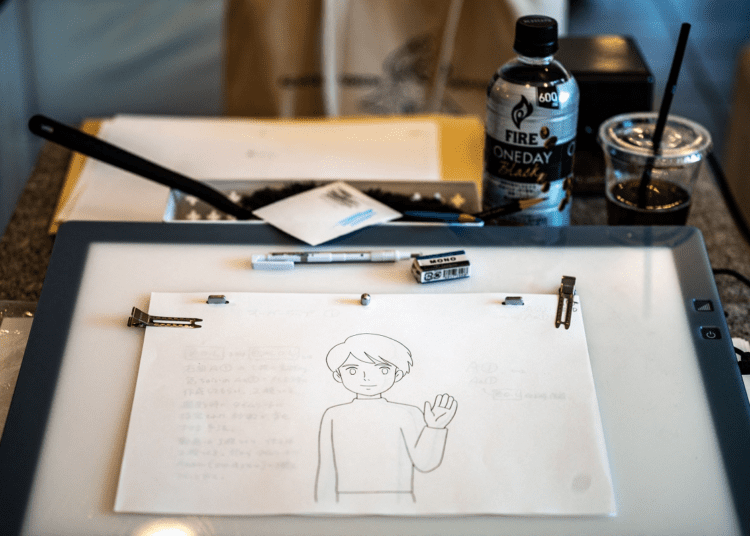 Most in-betweeners in Japan are freelance or part-time, with only 18 percent holding full-time positions, and 80 percent of in-between work is sent abroad.