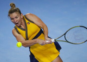 Fritz defeats Paul in St. Petersburg Open