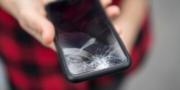 Could tomorrow’s smartphone screens be self-healing?