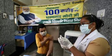 India celebrates 1B vaccine doses, hopes to speed 2nd shots