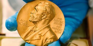 Nobel panel to reveal 2021 prize for physics