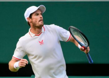 Andy Murray wins Indian Wells opener