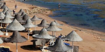 All Russian tourists discharged from Hurghada medical facilities after completing treatment from food poisoning 1 - Egyptian Gazette All Russian tourists discharged from Hurghada medical facilities after completing treatment from food poisoning
