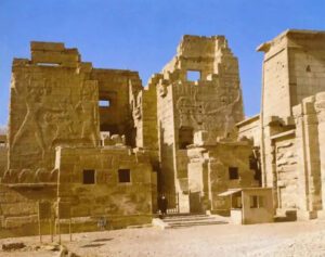 Tourism boom soon 11 - Egyptian Gazette