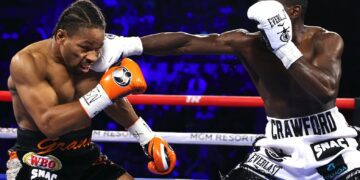 Crawford retains WBO welterweight title