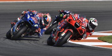 Francesco Bagnaia claims Valencia GP