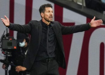 Sociedad reclaims top spot in La Liga with win at Osasuna