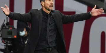 Sociedad reclaims top spot in La Liga with win at Osasuna