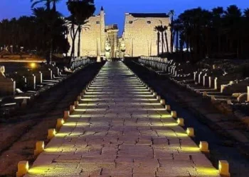 Makram urges communities abroad to promote for Sphinxes Avenue celebrations