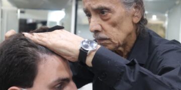 Barber to the bigwigs