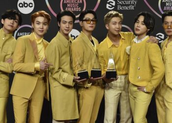 Hitmakers BTS stamp their authority on American Music Awards