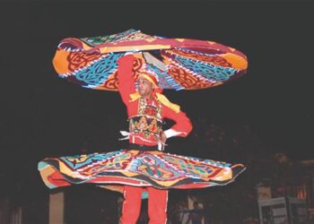 Tanoura folkloric dance has a philosophy