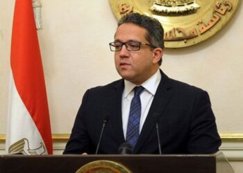 Japan grants tourism minister, archeologist Zahi Hawas Rising Sun Order