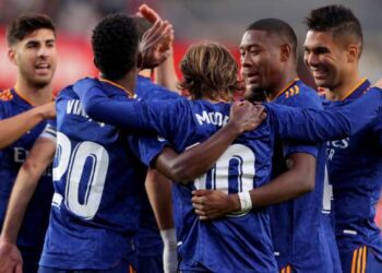 Real Madrid stuns Granada to go top of La Liga