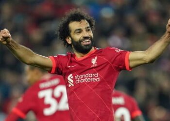 Liverpool hammers Arsenal 4-0 in English Premier League