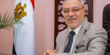 Cluster of elegant structures and center of cultural excellence