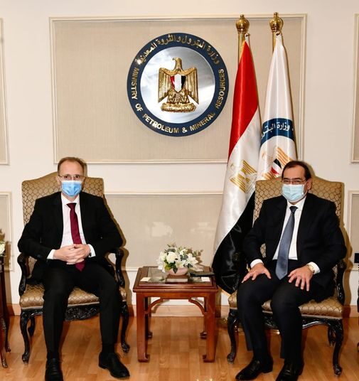 Petroleum minister probes with Bulgarian envoy bilateral co-operation 2 - Egyptian Gazette Petroleum minister probes with Bulgarian envoy bilateral co-operation 1 - Egyptian Gazette