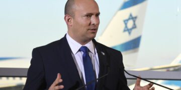 Israeli PM warns of state of emergency due to new coronavirus variant 1 - Egyptian Gazette Israeli PM warns of state of emergency due to new coronavirus variant