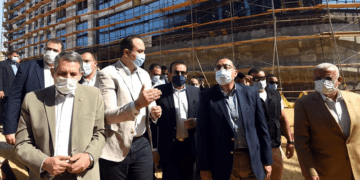 UPDATE: Egypt’s PM inspects two sewage stations in Suez