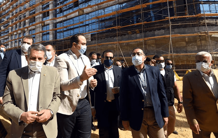 Egyptian Prime Minister Mostafa Madbouli during his tour in the Suez Governorate. (Photo courtesy of the Egyptian cabinet’s official Facebook page)