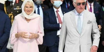 Prince Charles’ painter documents royal visit to Al-Azhar Mosque
