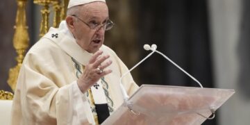 Pope to young people: We need you to protect environment