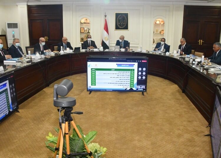 Minister of Housing Assem el-Gazzar during a board meeting of the authority regulating drinking water and sewage.