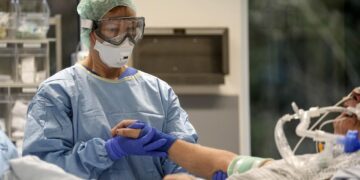 Military gives German hospital an edge in fighting Covid