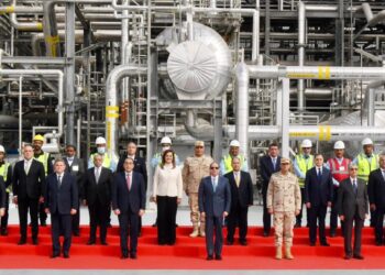 Sisi inspects expansion works of KIMA 2 fertilisers plant in Aswan