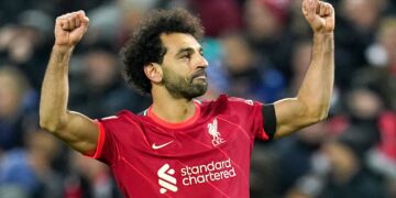 African players in Europe: Chart-topper Salah strikes again