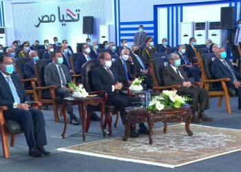 Sisi witnesses inauguration of number of roads, bridges in Upper Egypt