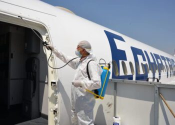 Airports take special measures in face of Omicron variant