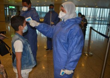 Egyptian airports on high alert to confront Omicron variant